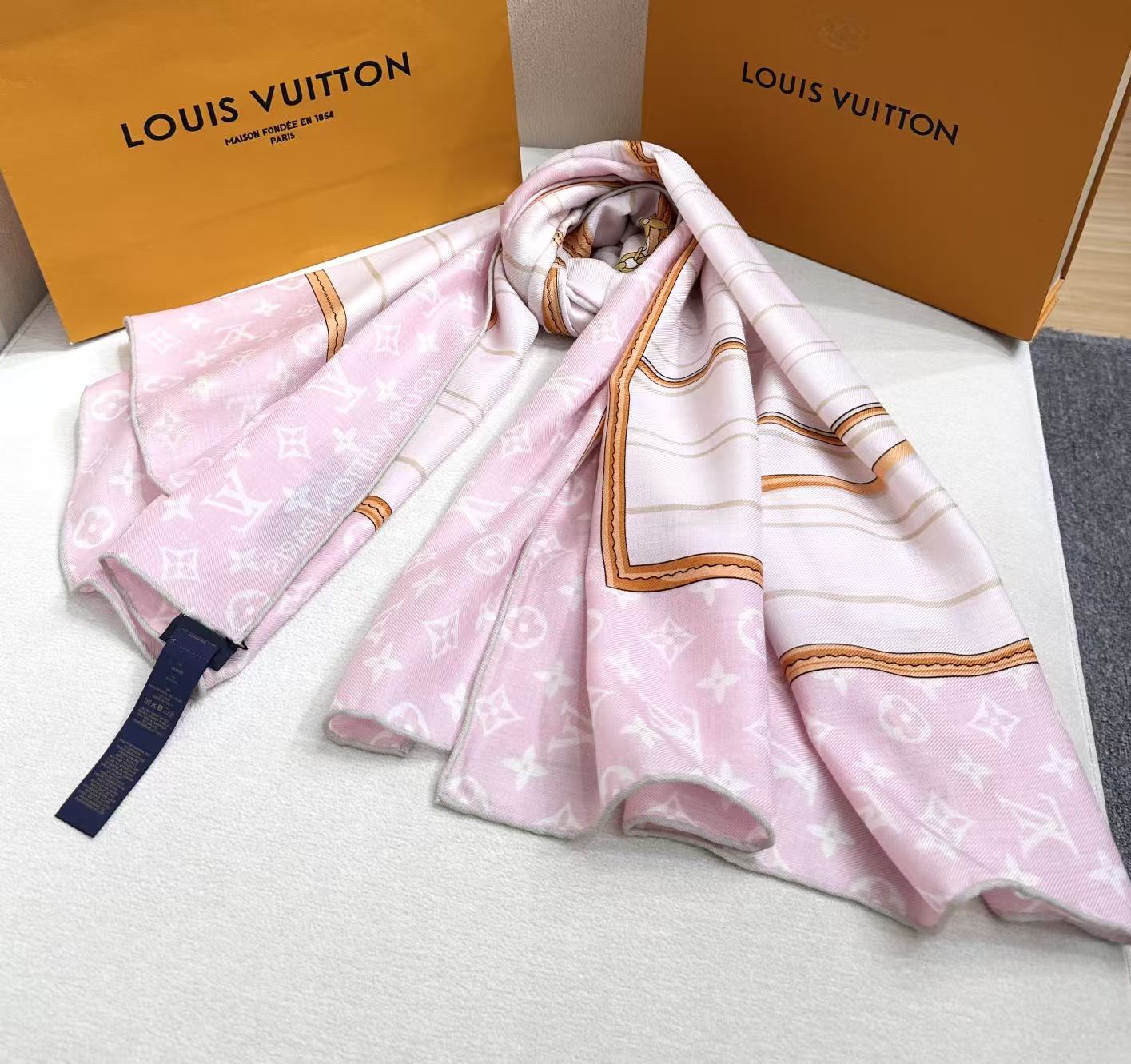 LV 26S SCARF 140 IN CASHMERE 318426