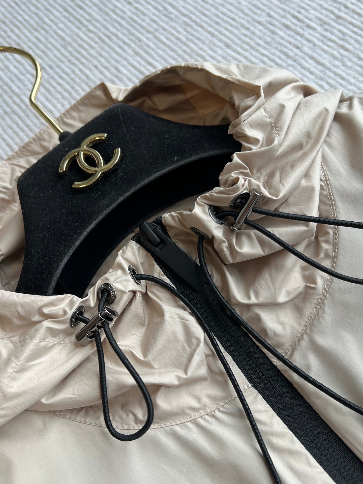 MONCLER UV-PROTECTION WINDBREAKER JACKET 269694