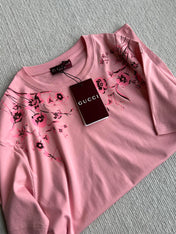 GUCCI SHORT SLEEVE LOGO PRINTED T-SHIRT 275723
