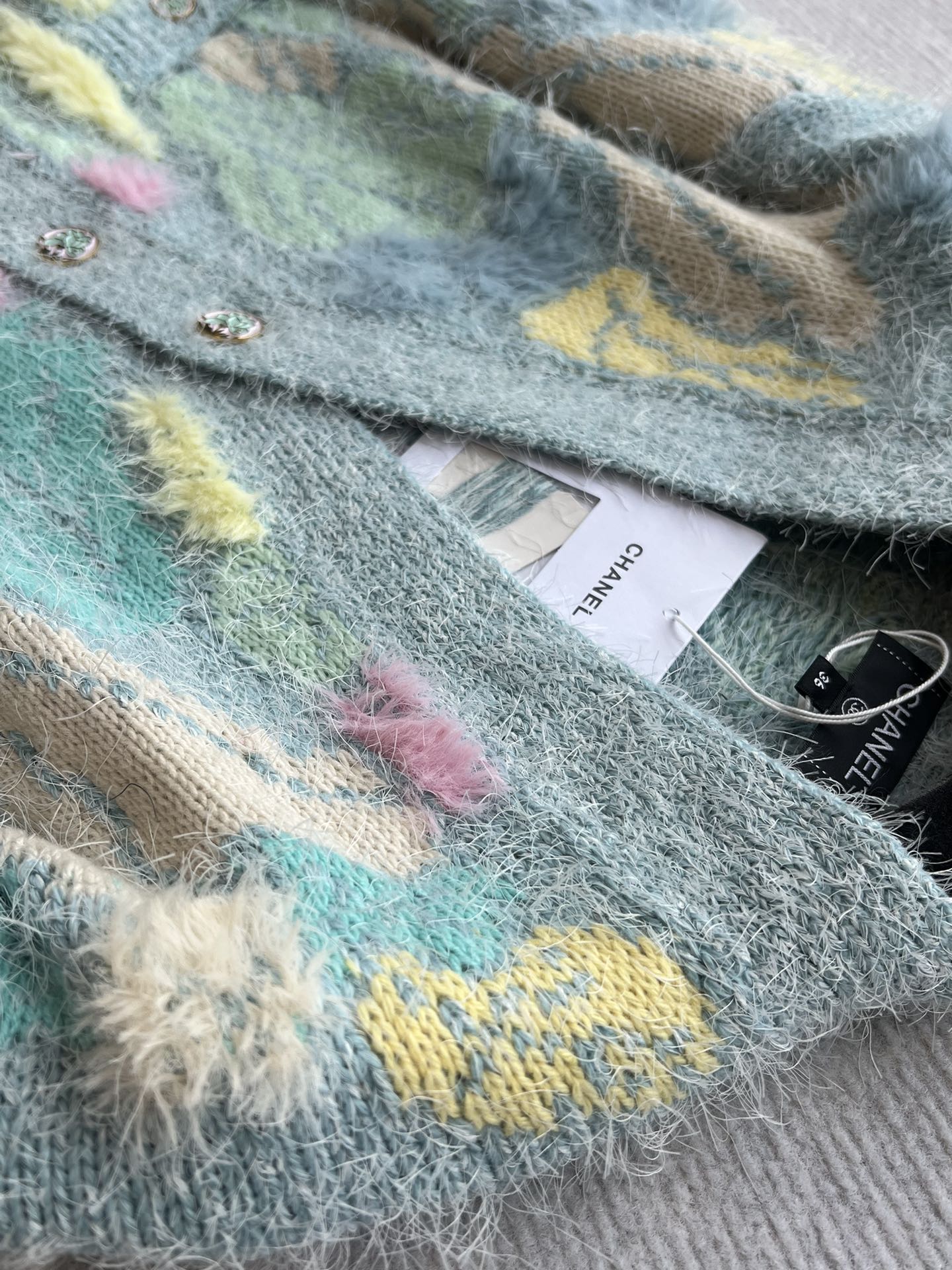 CHANEL KNIT CARDIGAN STYLE 4