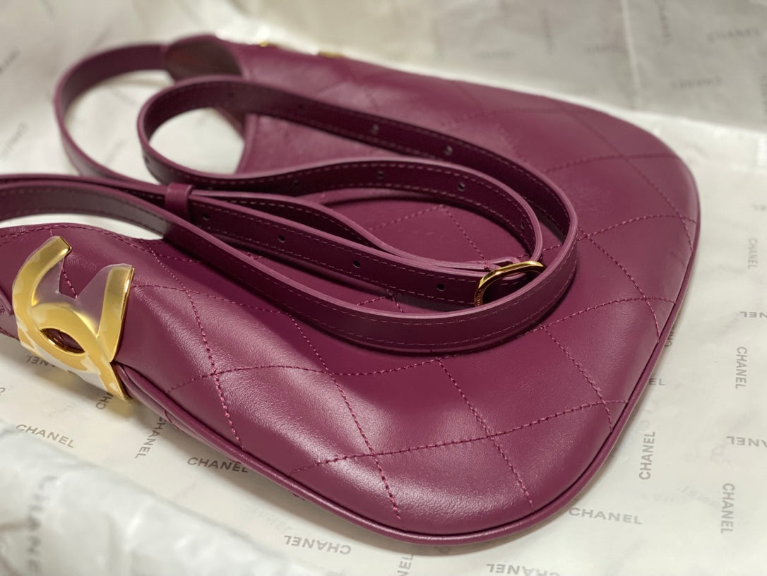 CHANEL 26S HOBO BAG 23 IN DARK RED QUILTED CALFSKIN