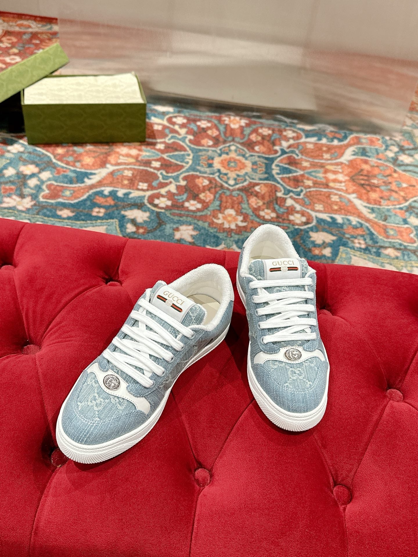 GUCCI 26S SCREENER SNEAKER IN LIGHT BLUE DENIM