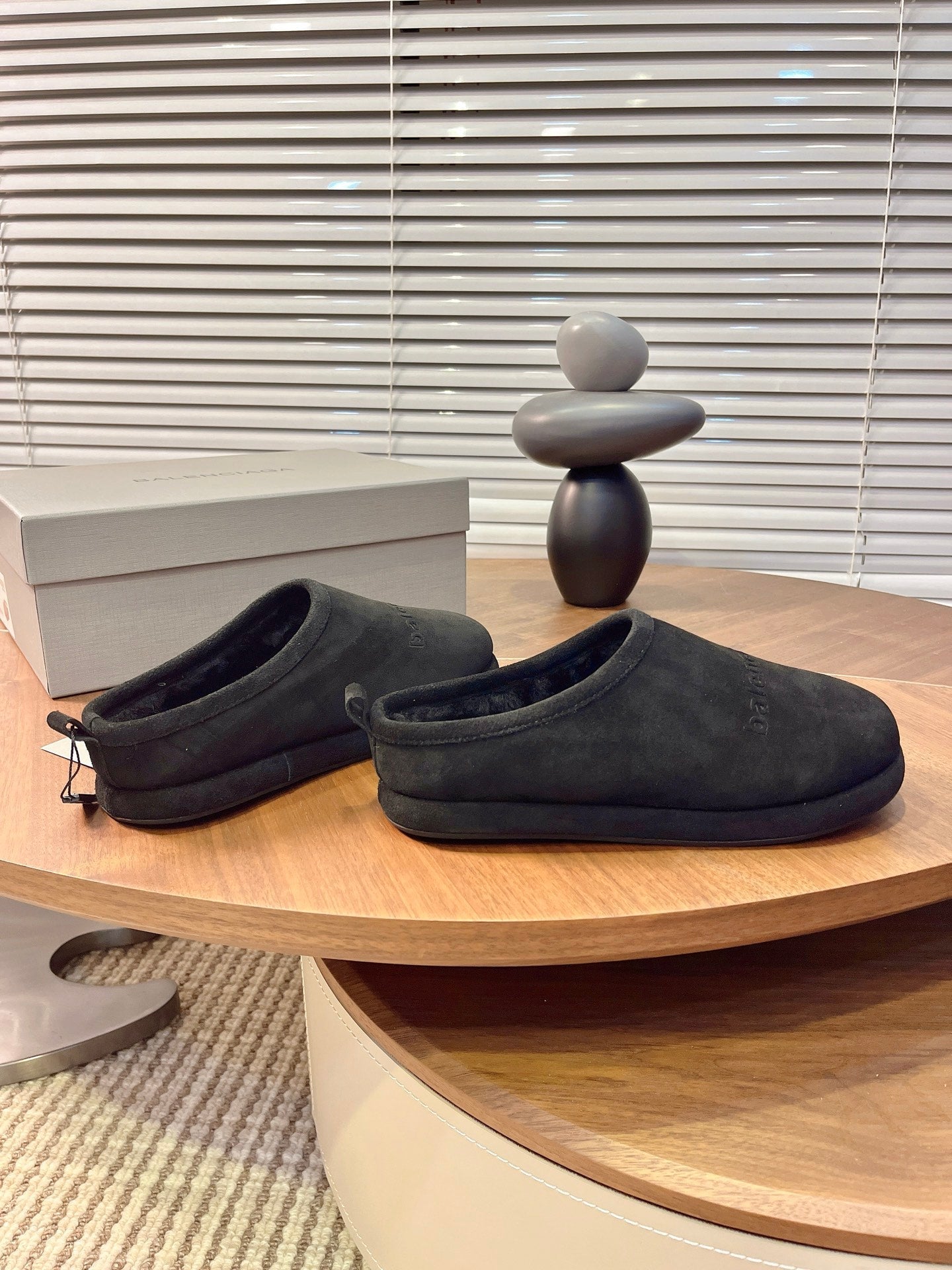 BALENCIAGA 25S AURALEE SLIP-ON 25 MM IN BLACK SUEDE