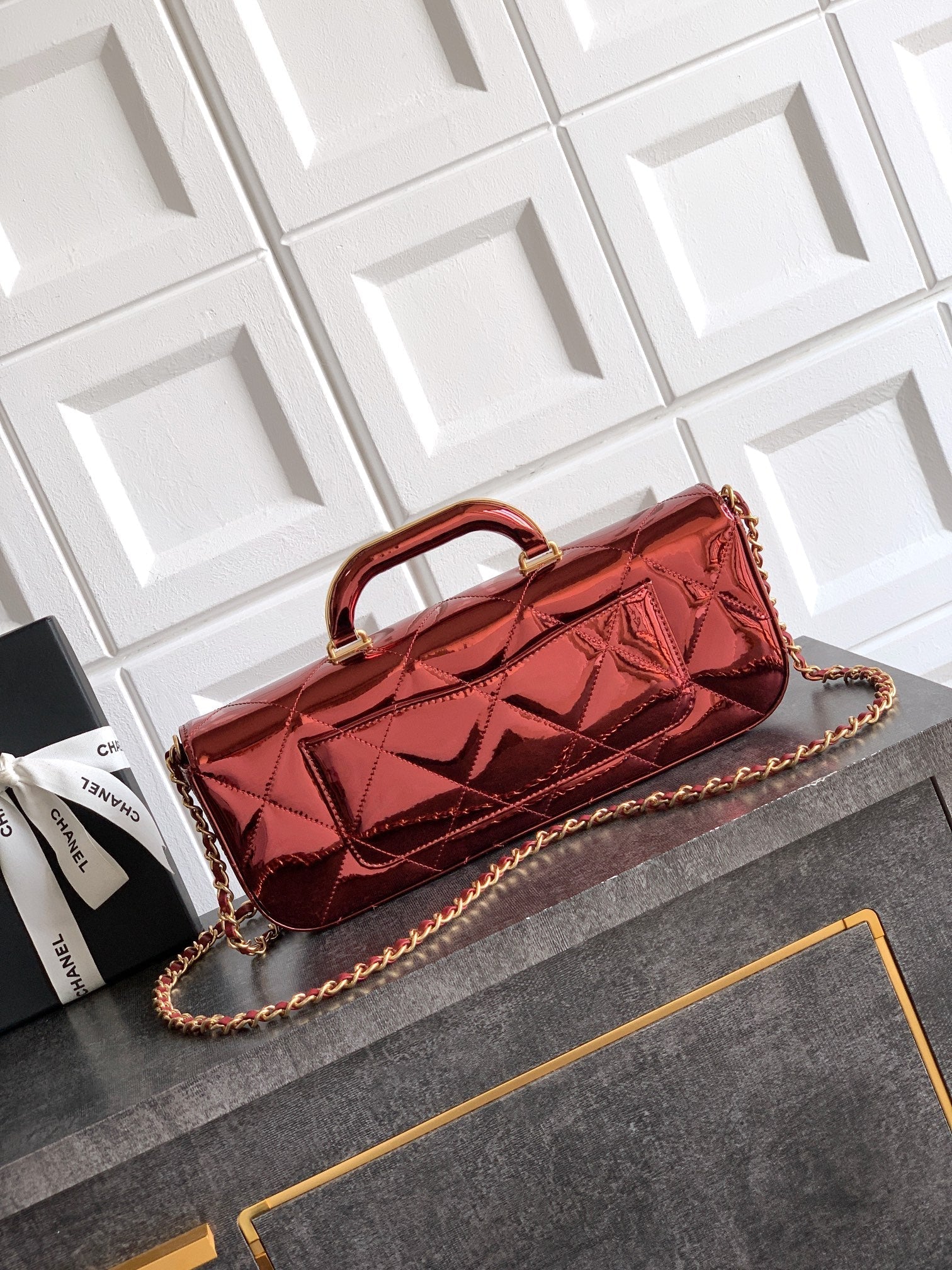 CHANEL 26S TOP HANDLE BAG 29 IN METALLIC RED QUILTED PATENT LEATHER