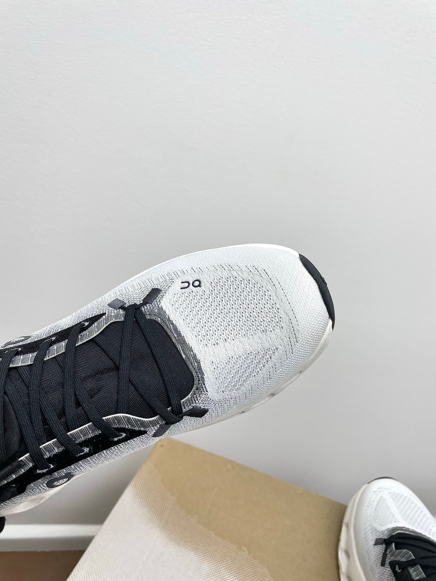 LOEWE 26S CLOUDTILT SNEAKER IN BLACK IVORY RECYCLED POLYESTER