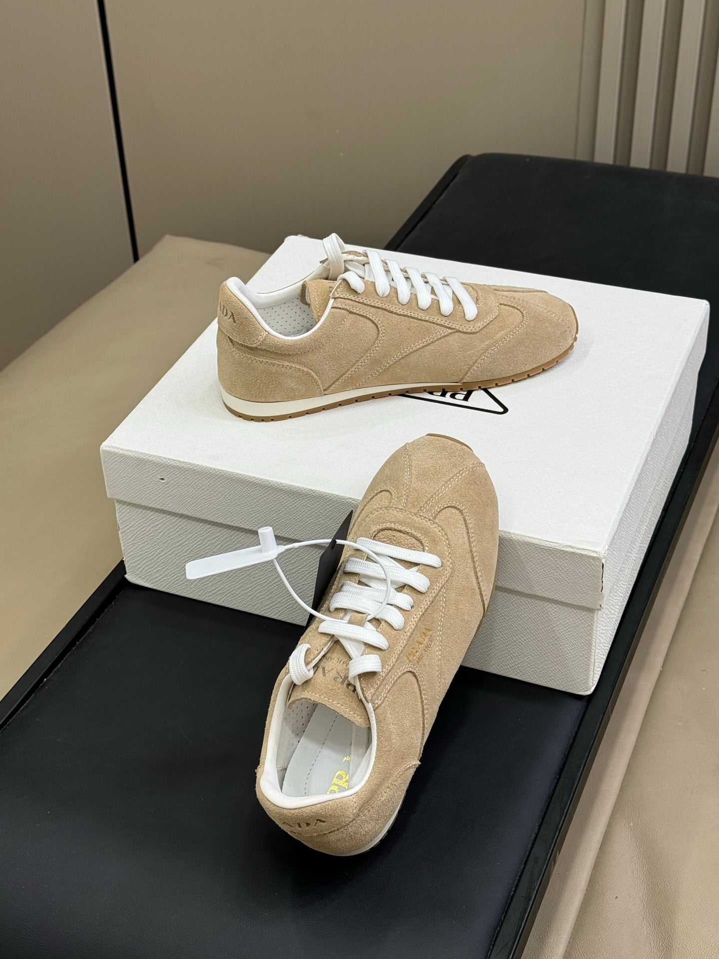 PRADA 25S SNEAKER IN BEIGE SUEDE STYLE 10