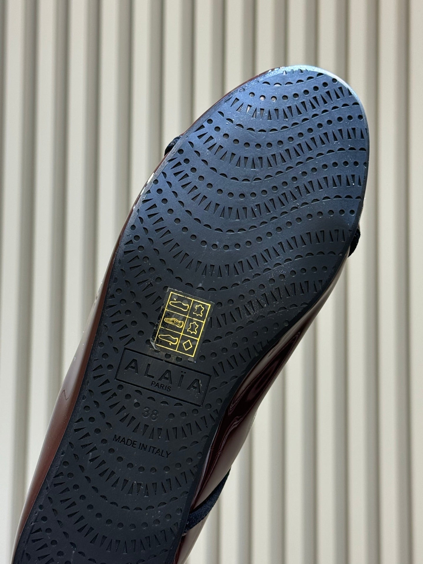 ALAIA 26S FLAT LOAFERS IN BROWN GLOSSY LAMBSKIN