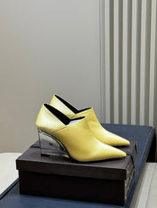 ALAIA 26S TRANSPARENT HIGH HEELS IN YELLOW SATIN