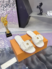 LV 26S FLAT SLIDE SANDALS IN WHITE EMBOSSED CALFSKIN GOLD HARDWARE