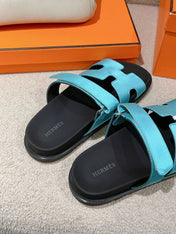 CHYPRE SANDAL BLACK MIX SKY CALFSKIN