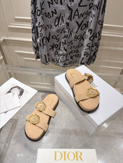DIOR 26S MEDAILLON BUCKLE SLIDE IN SAND BEIGE SUEDE