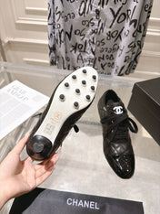 CHANEL 26S HIGH HEEL ANKLE BOOTS 70 MM IN BLACK LAMBSKIN AND PATENT CALFSKIN