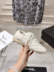 CHANEL 26S LACE UP SNEAKERS IN WHITE LAMBSKIN DIAMOND QUILTING