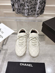 CHANEL 26S LACE UP SNEAKERS IN WHITE LAMBSKIN DIAMOND QUILTING