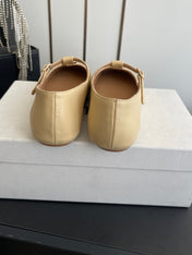 CHLOÉ 26S MARY JANE SHOES IN BEIGE CALFSKIN