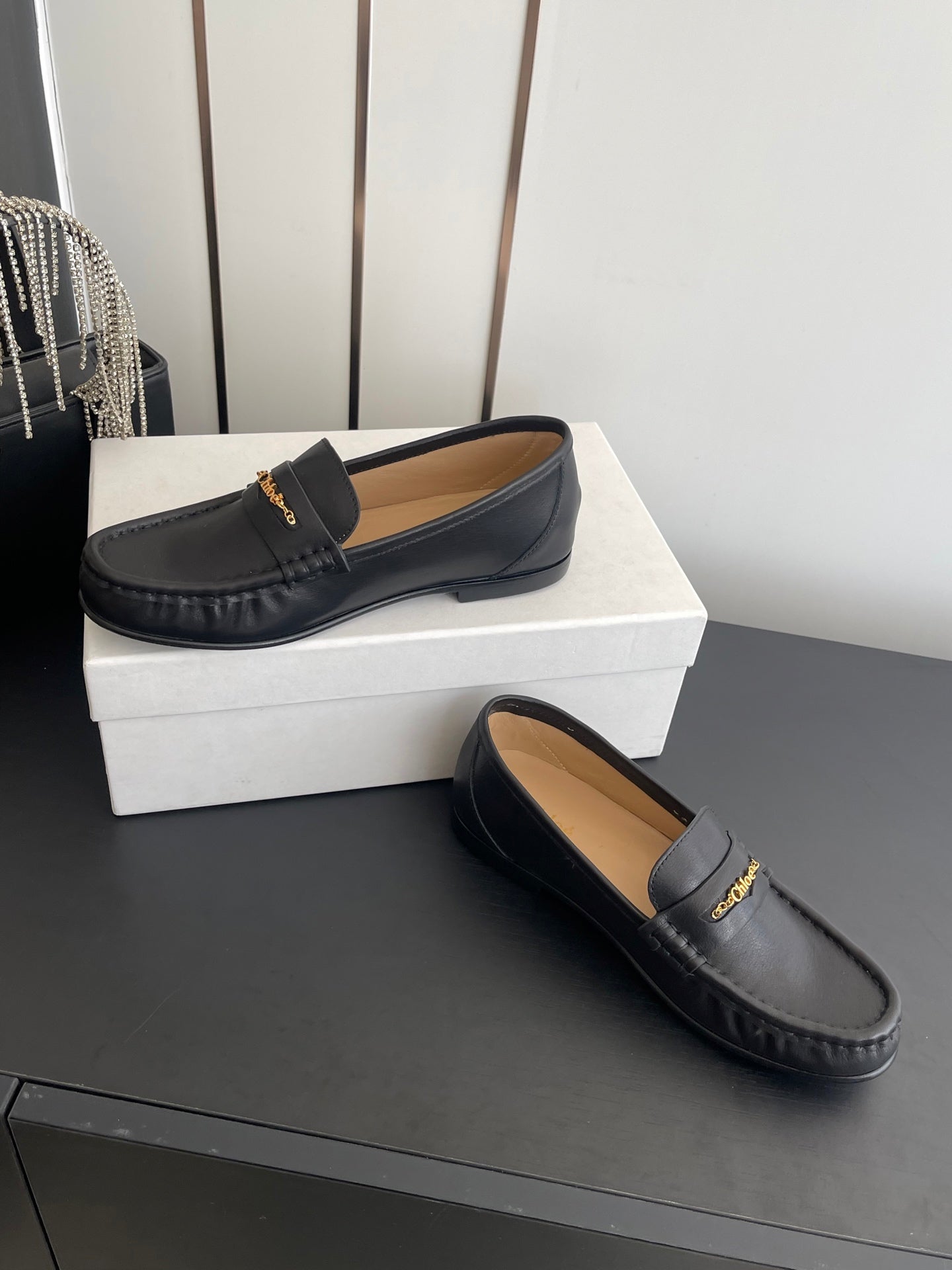 CHLOÉ 26S LOAFERS IN BLACK CALFSKIN