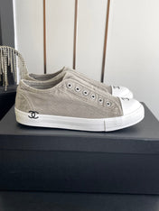 CHANEL 26S LOW TOP SNEAKERS IN GREY CANVAS