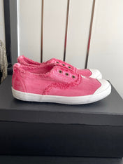 CHANEL 26S LOW TOP SNEAKERS IN LINK PINK FRAYED CANVAS
