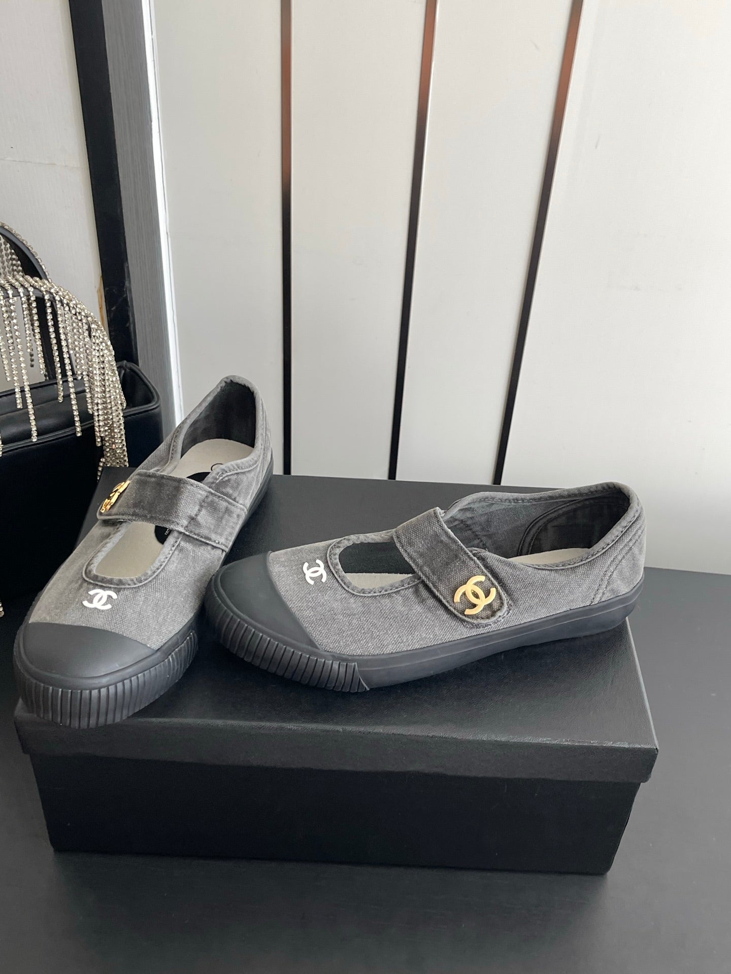 CHANEL 26S MARY JANE SNEAKERS IN GREY CANVAS WITH GOLD-TONE METAL CC LOGO