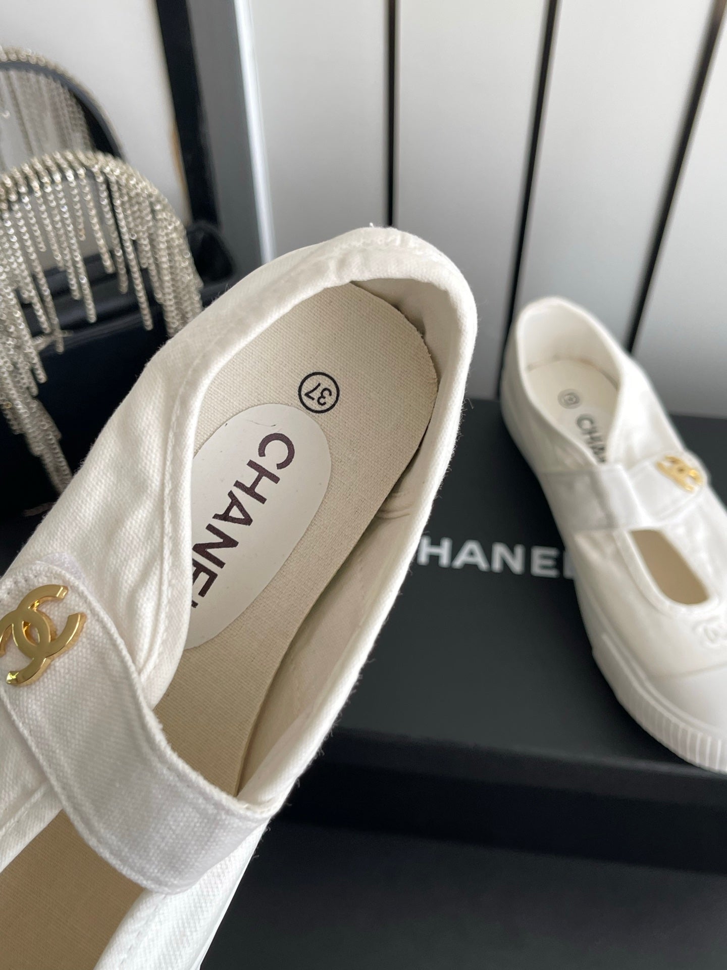 CHANEL 26S MARY JANE SNEAKERS IN WHITE CANVAS WITH GOLD-TONE METAL CC LOGO