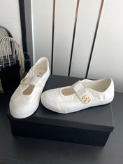 CHANEL 26S MARY JANE SNEAKERS IN WHITE CANVAS WITH GOLD-TONE METAL CC LOGO