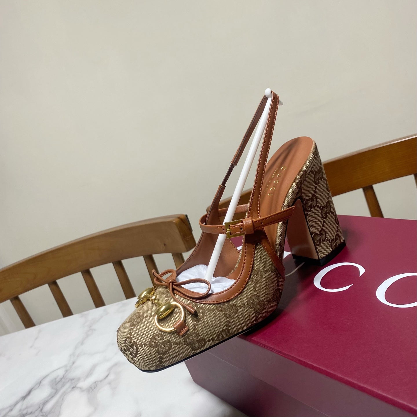 GUCCI 26S HORSEBIT SLINGBACK HEELS 105 MM IN BROWN AND BEIGE CANVAS