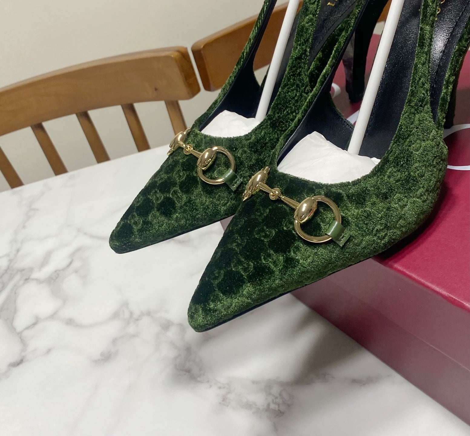 GUCCI 26S SLINGBACK HEELS 85 MM IN DARK GREEN VELVET