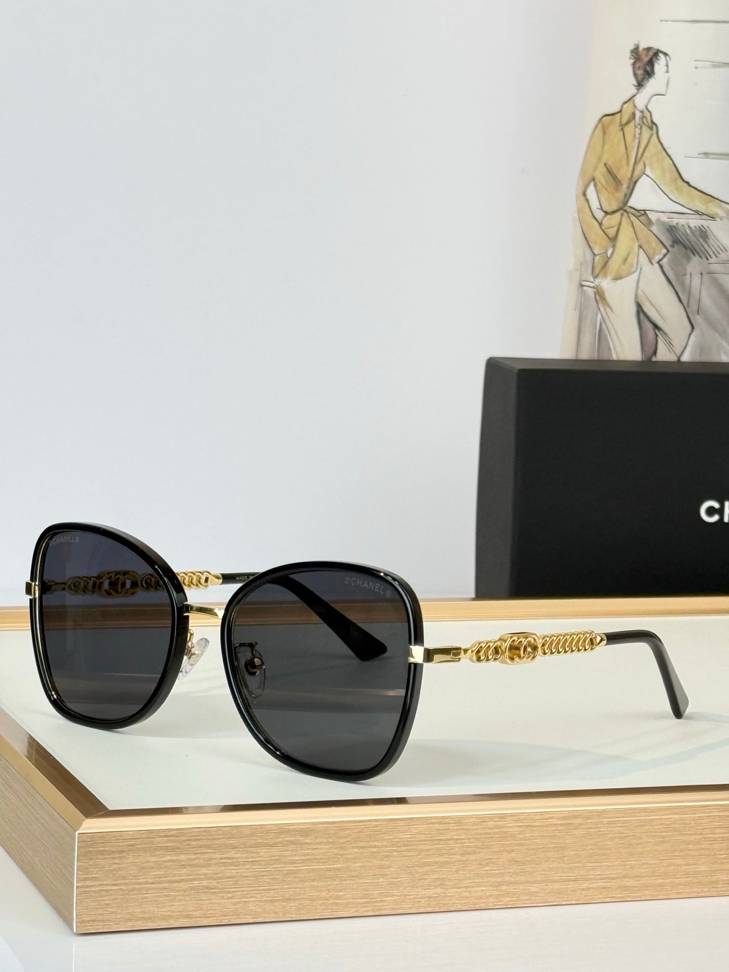 CHANEL 26S OVAL FRAME IN ACETATE 404532
