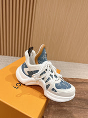 LV ARCHLIGHT SNEAKER IN WHITE CALFSKIN AND LIGHT BLUE MONOGRAM DENIM