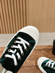 CONVERSE SNEAKER IN DARK GREEN VELVET