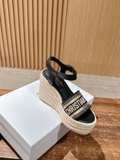 DWAY WEDGE SANDAL IN BLACK EMBROIDERED COTTON RAFFIA SOLE