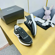 CLASSIC TRAINER IN BLACK MERCERIZED VELVET WITH WHITE LOGO