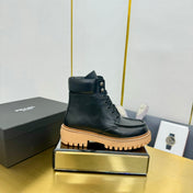 LACE-UP ANKLE BOOTS IN BLACK CALFSKIN