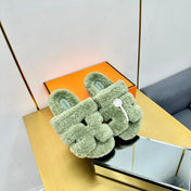 CHYPRE SANDAL IN JADE GREEN SHEARLING