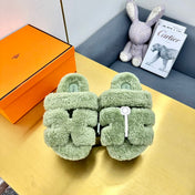 CHYPRE SANDAL IN JADE GREEN SHEARLING
