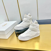 CHLOE 26S HIGH-TOP SKATE SNEAKERS IN WHITE CALFSKIN AND LIGHT GREY SUEDE