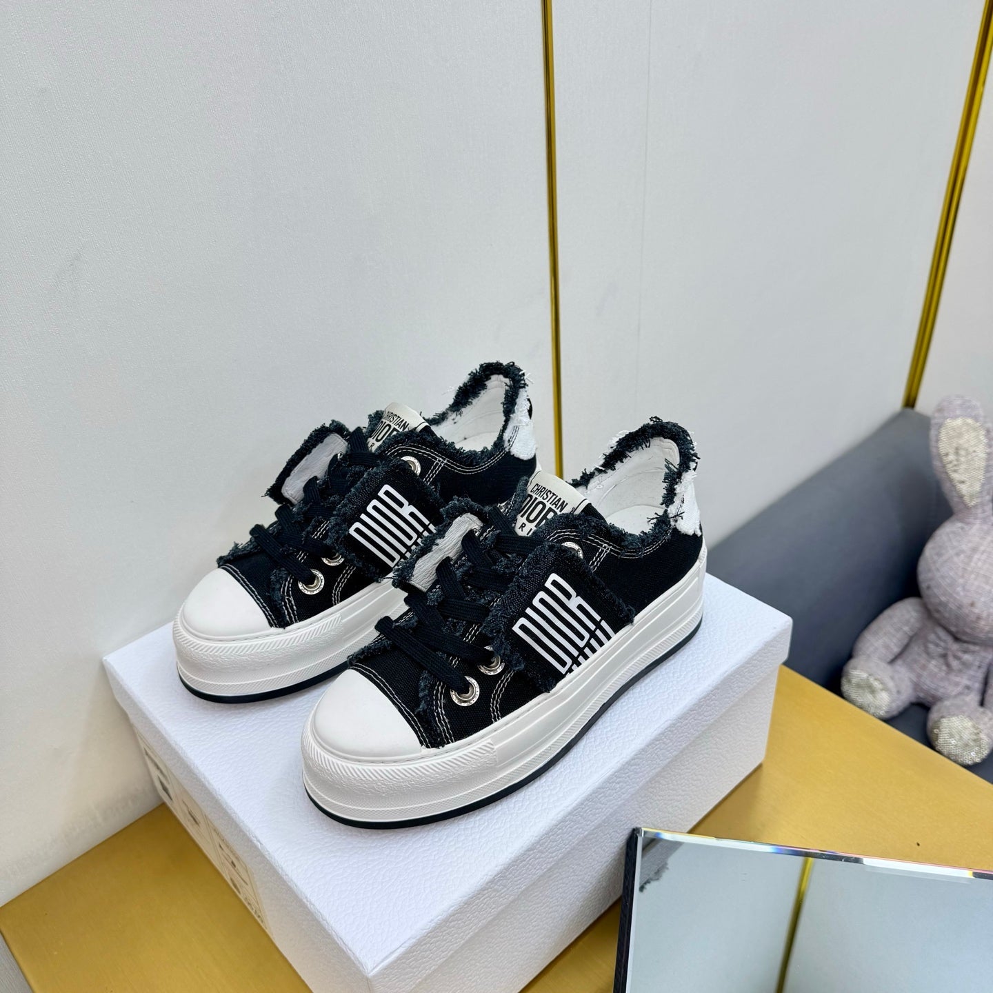 DIOR 26S LOW-TOP PLATFORM SNEAKER 50MM IN BLACK CANVAS