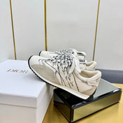 DIOR 26S RUNNING SNEAKER IN IVORY WHITE CALFSKIN AND BEIGE SUEDE
