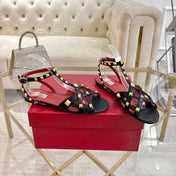 VALENTINO 26S SANDALS IN BLACK CALFSKIN WITH STUD-EMBELLISHED