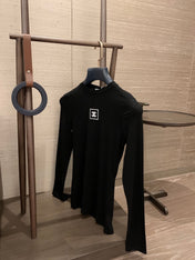 CHANEL 25S LONG SLEEVE T SHIRT STYLE 105