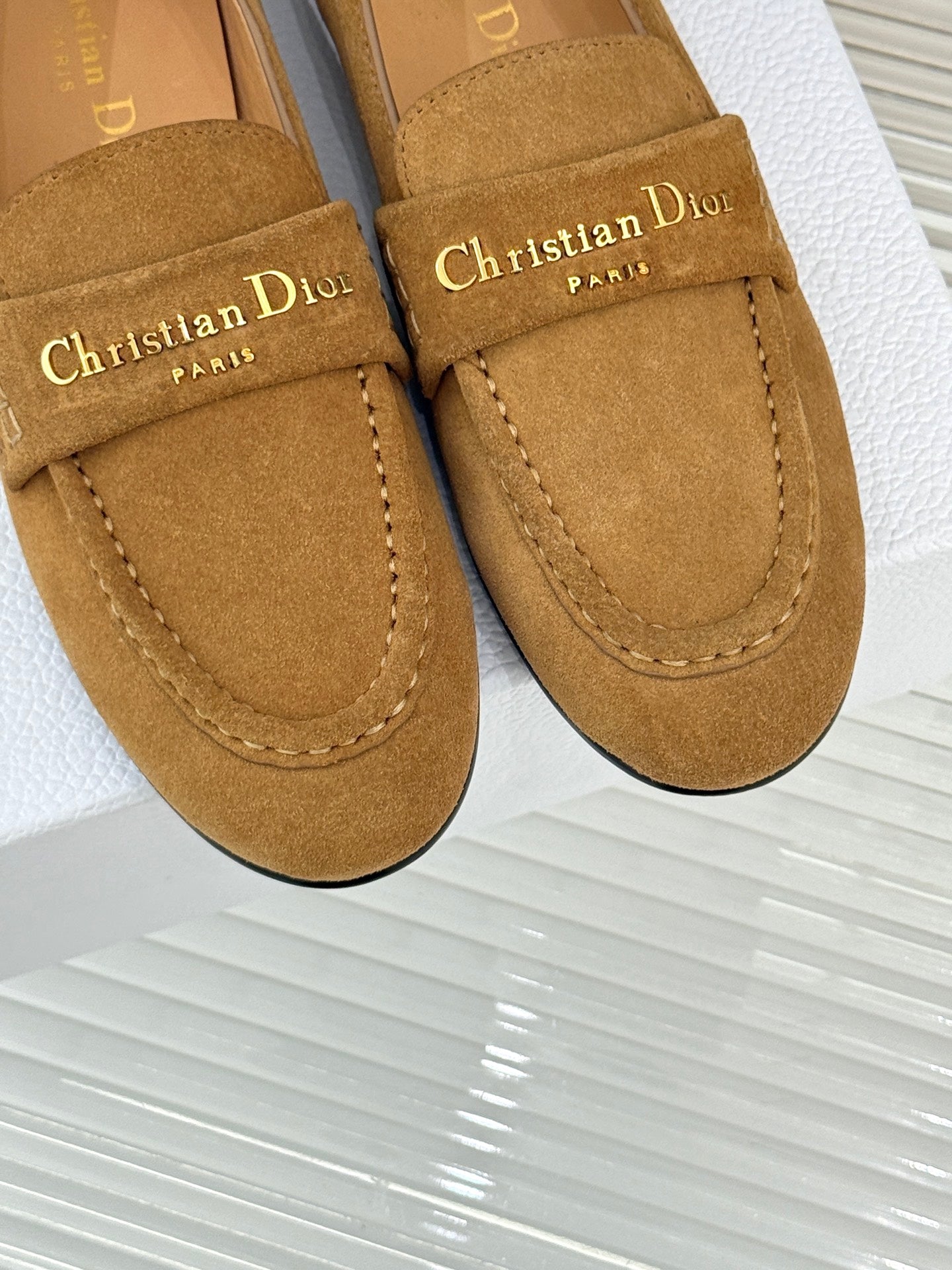 DIOR LOAFER 25S IN LIGHT BROWN SUEDE