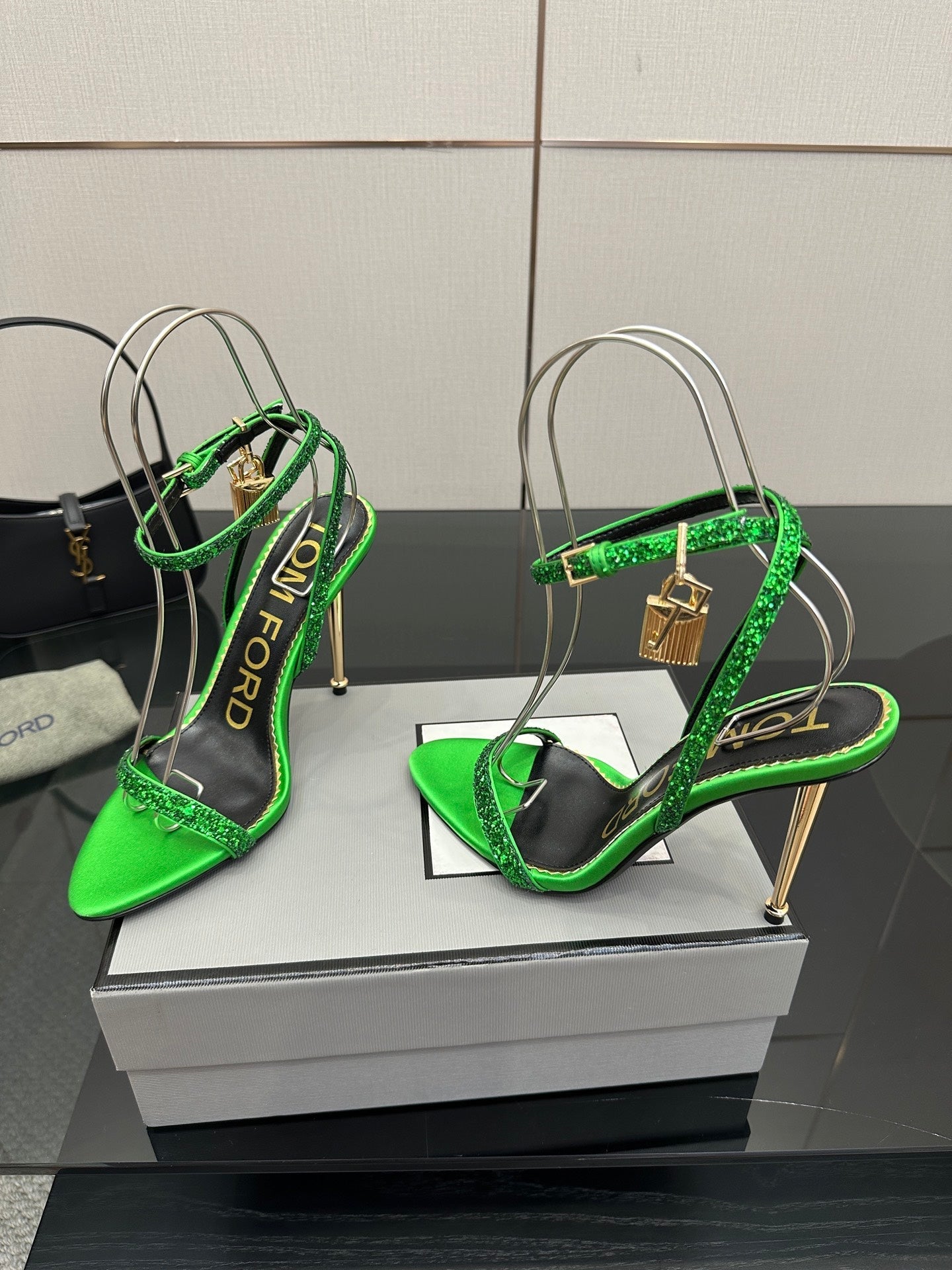 TOM FORD 26S HEELED SANDALS 100 MM IN GREEN CALFSKIN