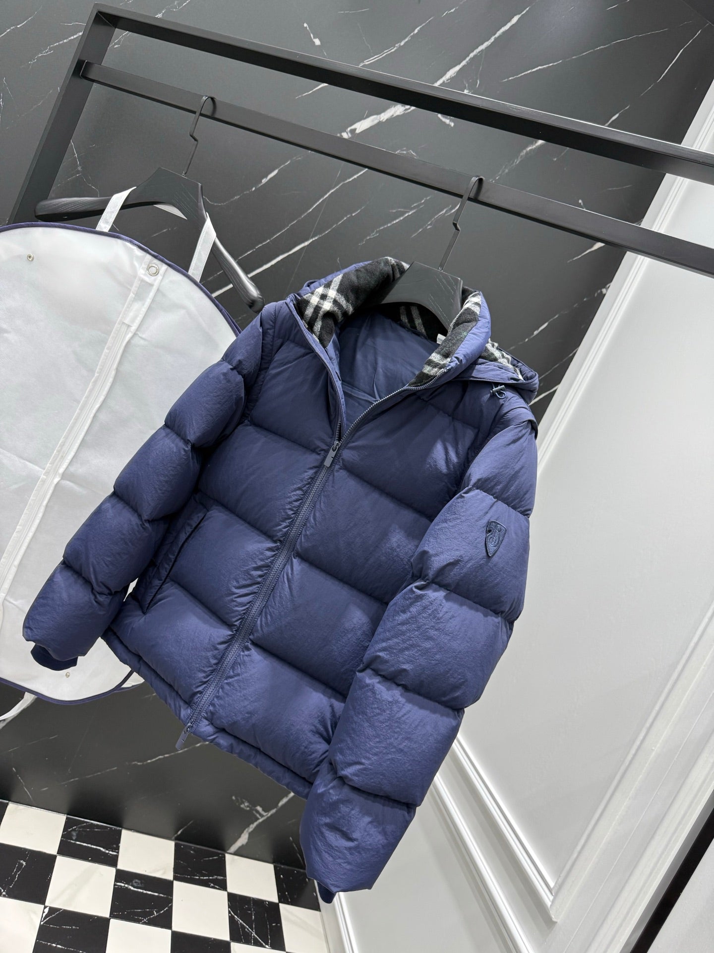 BURBERRY 25S DETACHABLE VEST 116