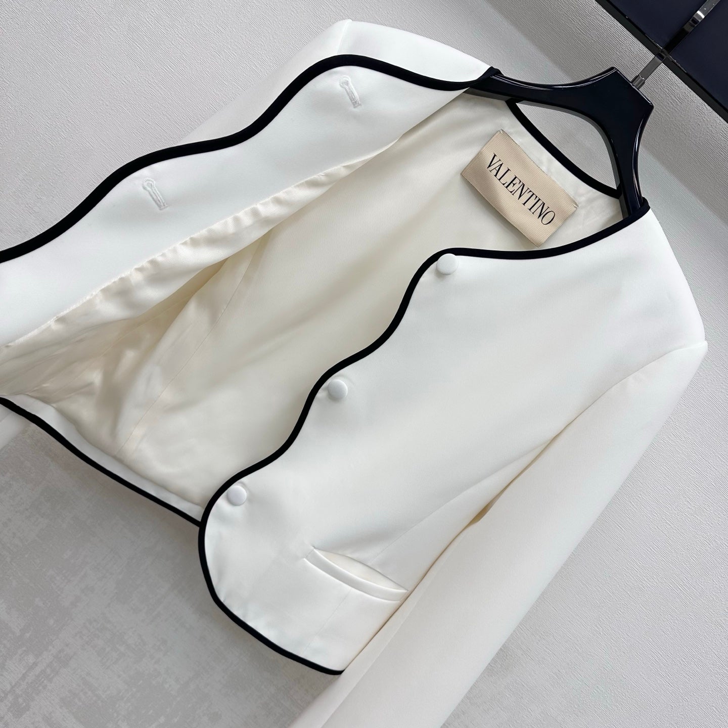 VALENTINO 26S BLAZER & MINI SKIRT SET 242