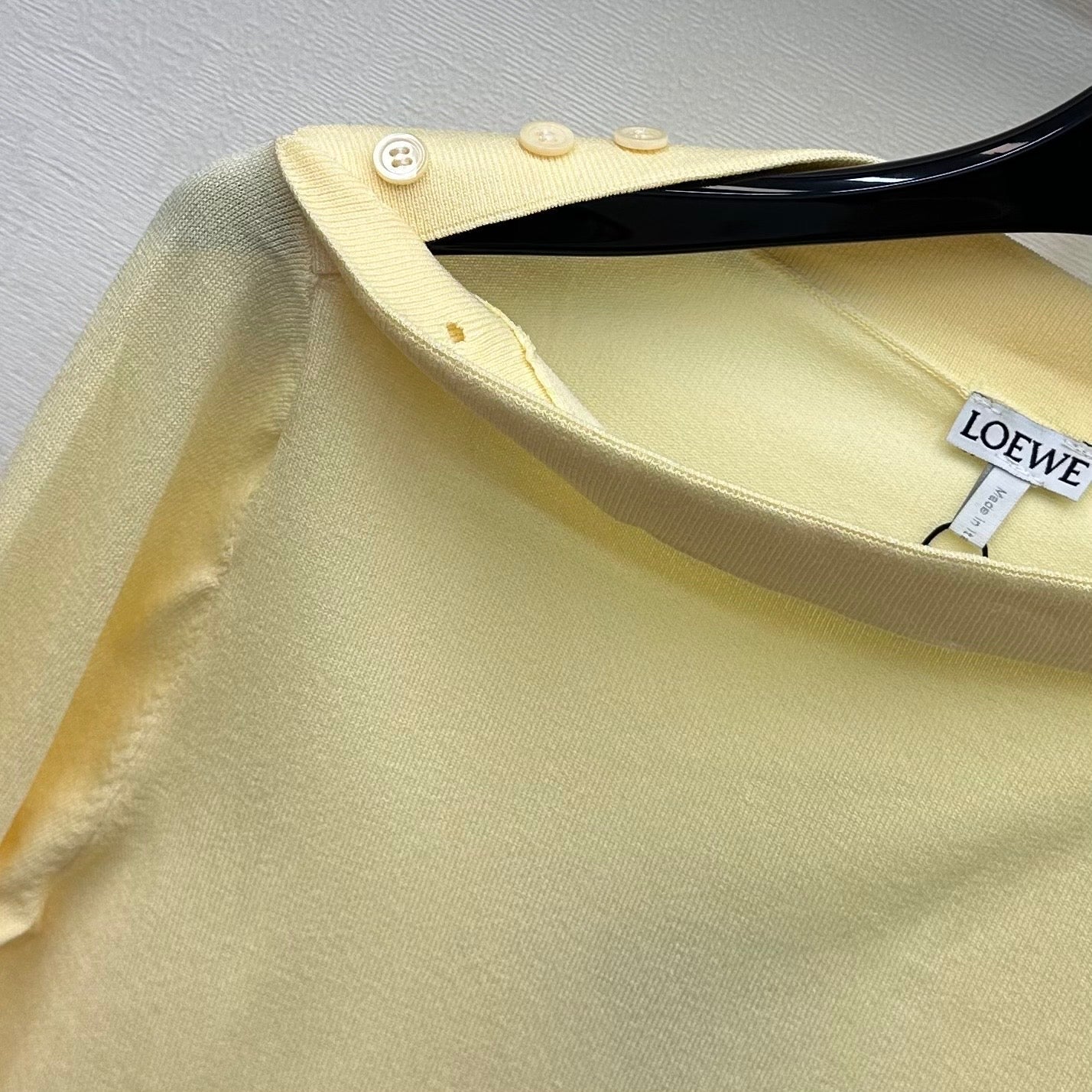 LOEWE 26S OFF-SHOULDER KNIT TOP 701