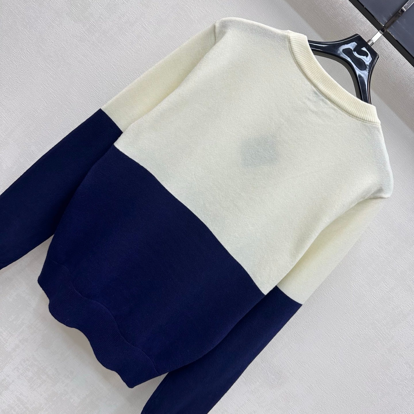LOEWE 26S CREW-NECK KNIT SWEATER 659