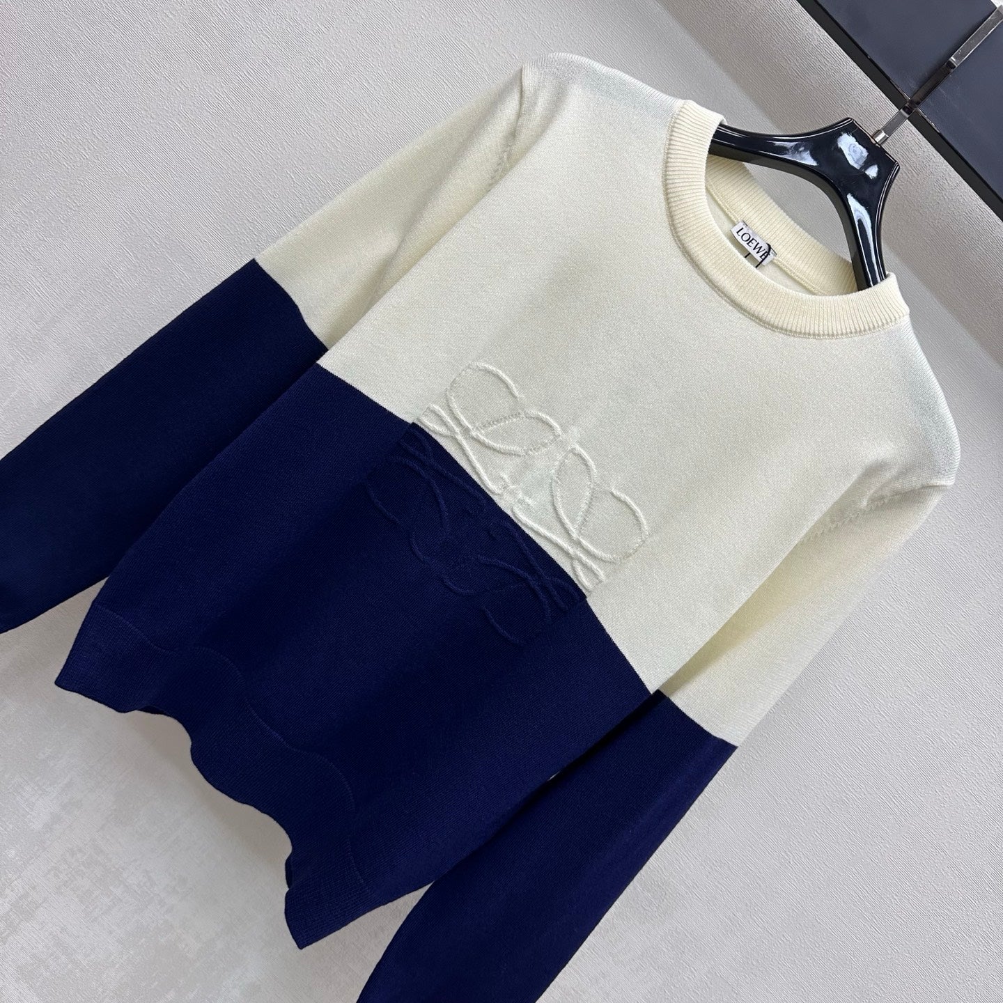 LOEWE 26S CREW-NECK KNIT SWEATER 659