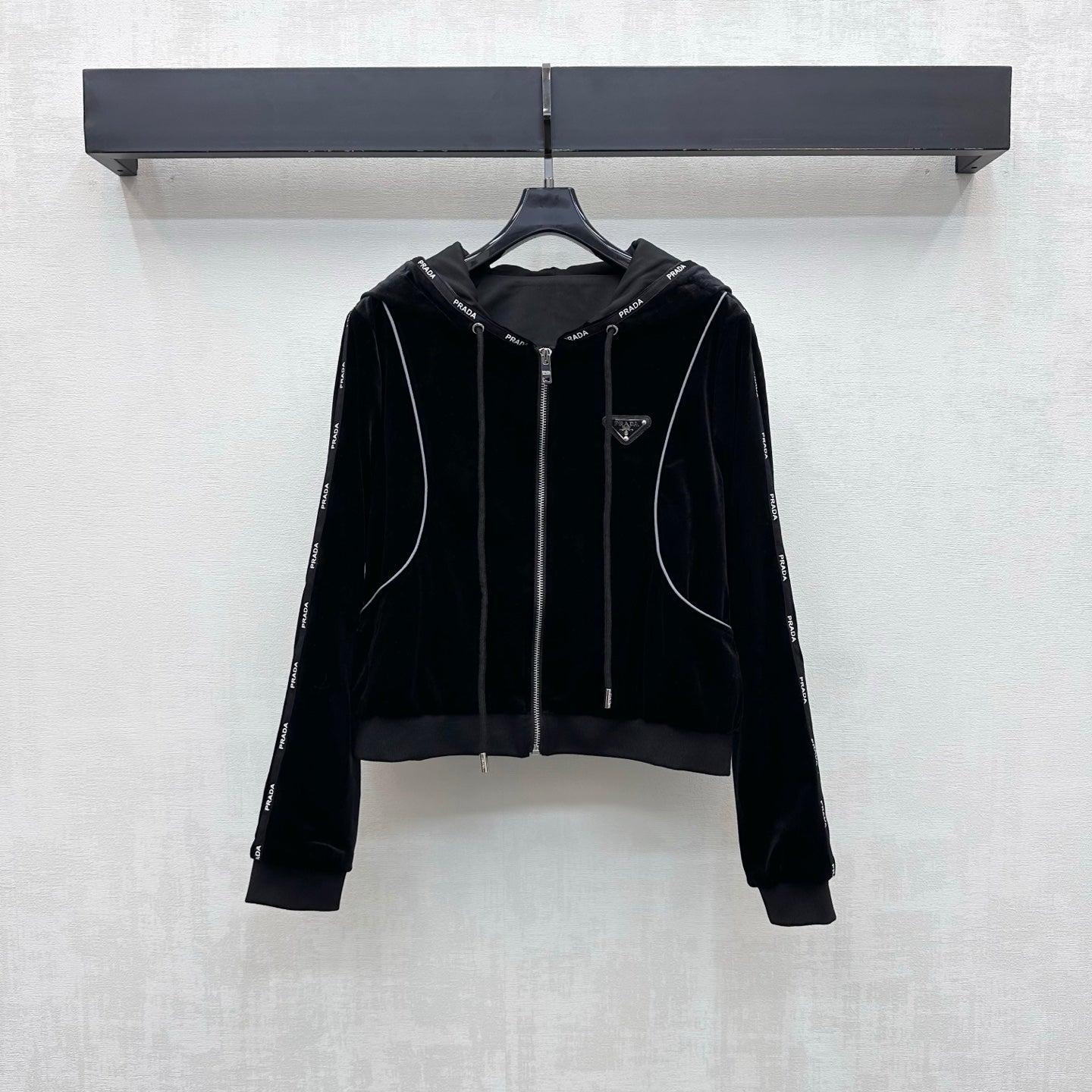 PRADA 26S HOODIE AND WIDE-LEG PANTS SET 1250