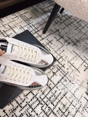 CLASSIC SNEAKERS IN SILVER SHEEPSKIN