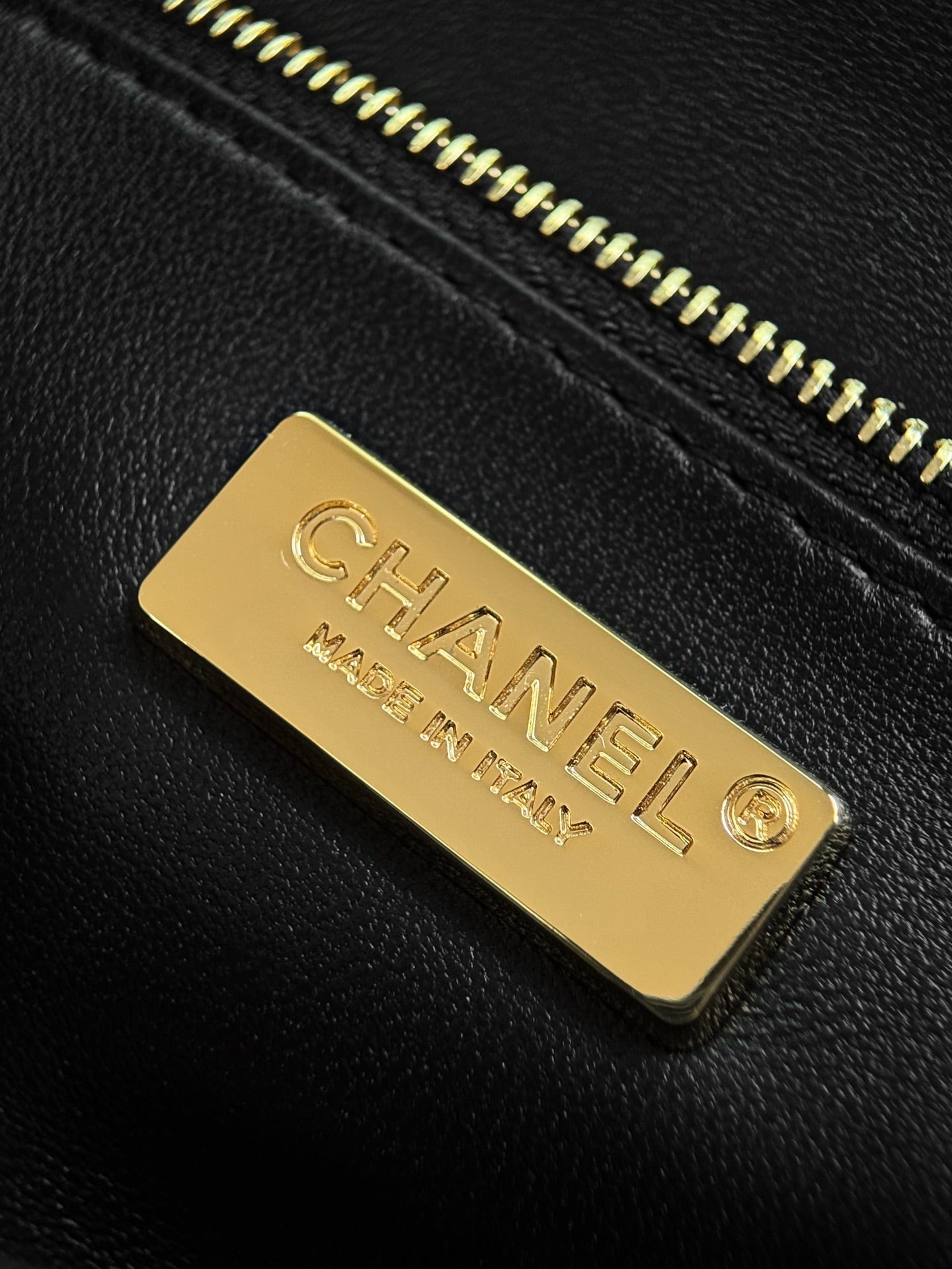 CHANEL 26S CLASSIC FLAP BAG 21 IN MULTICOLOR SEQUINS STYLE 2